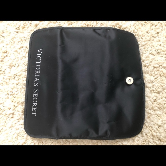 Victoria’s Secret Makeup Brush Pouch - Picture 2 of 4